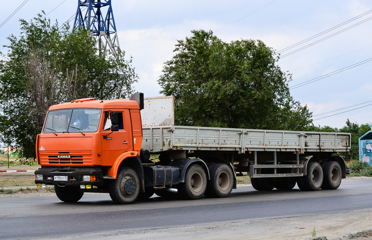 Волгоградская область, № М 190 АТ 34 — КамАЗ-54115-15 [54115R]