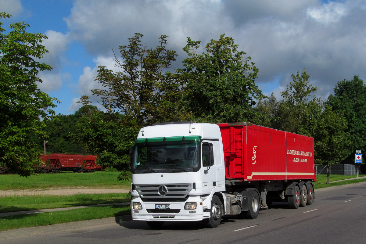 Литва, № JZA 203 — Mercedes-Benz Actros ('2003) 1848