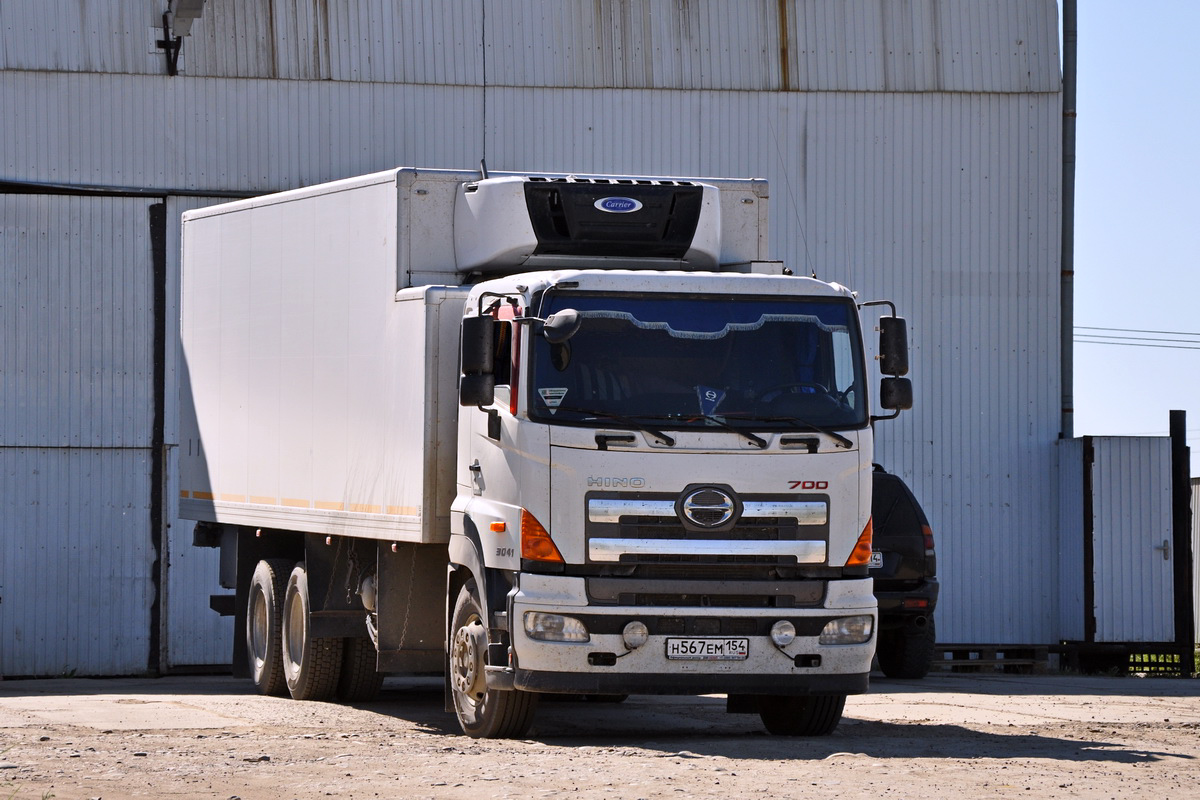 Новосибирская область, № Н 567 ЕМ 154 — Hino 700