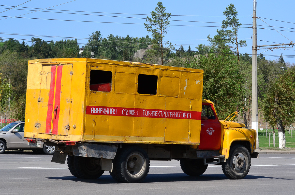 Волгоградская область, № 381 — ГАЗ-53-12