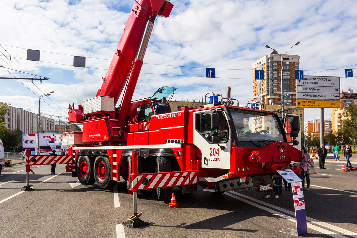 Москва, № В 558 СВ 199 — Liebherr (общая модель)