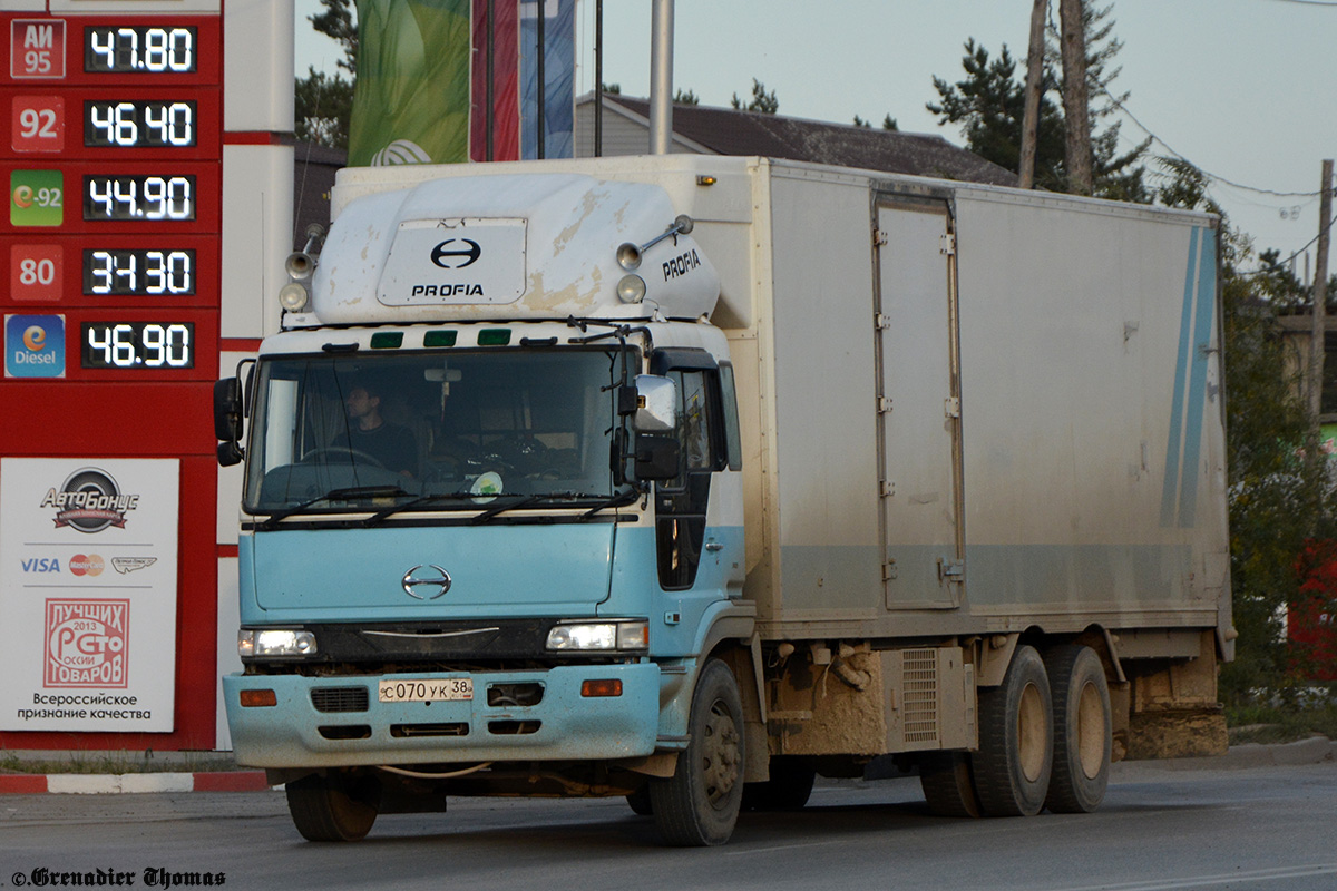 Саха (Якутия), № С 070 УК 38 — Hino Profia