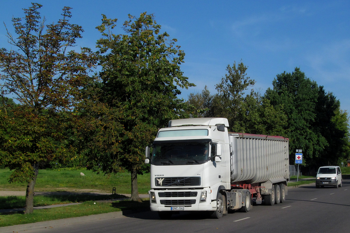 Литва, № GNC 542 — Volvo ('2002) FH12.400