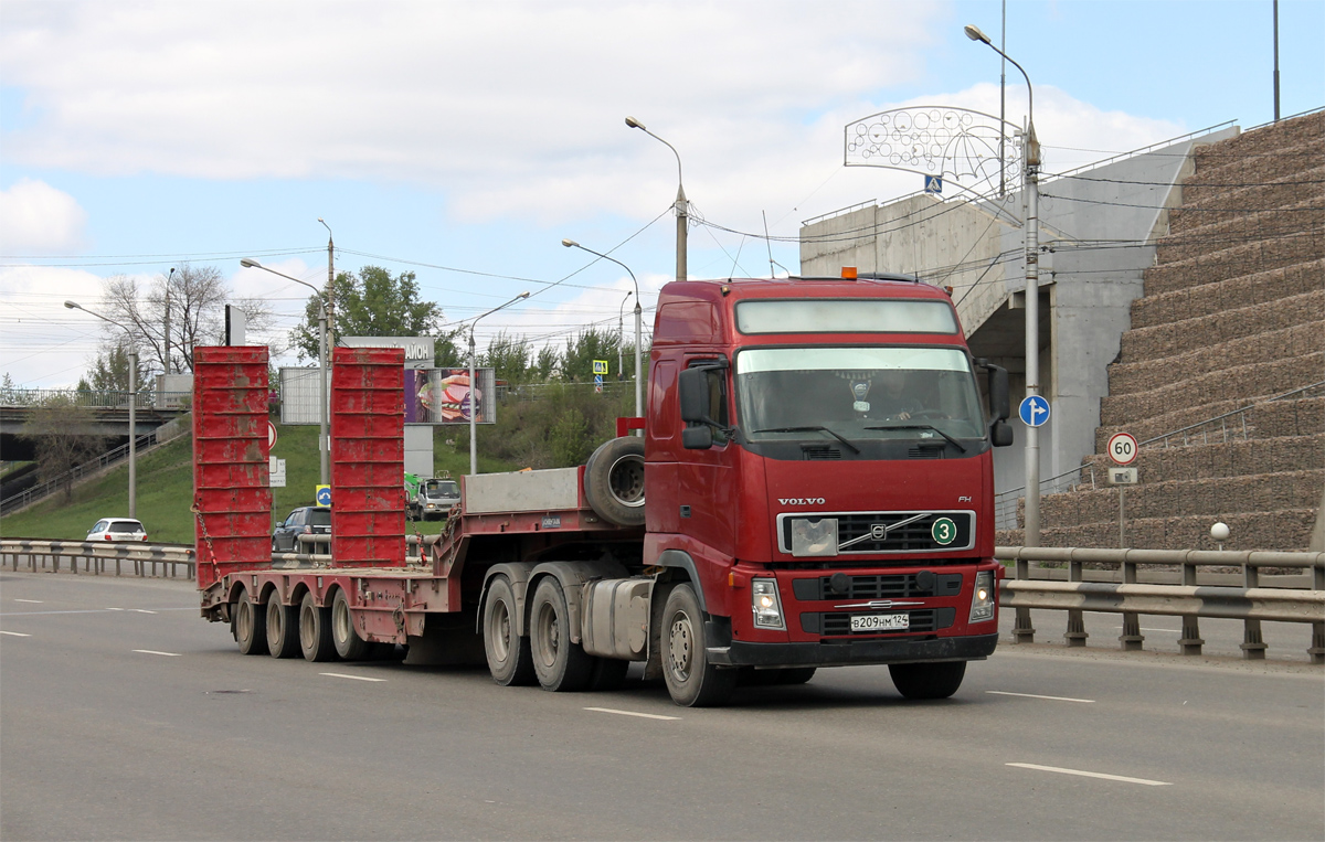 Красноярский край, № В 209 НМ 124 — Volvo ('2002) FH-Series