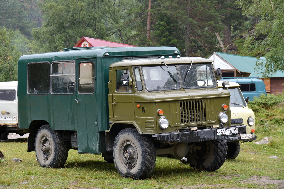 Карачаево-Черкесия, № А 415 ТВ 09 — ГАЗ-66-11