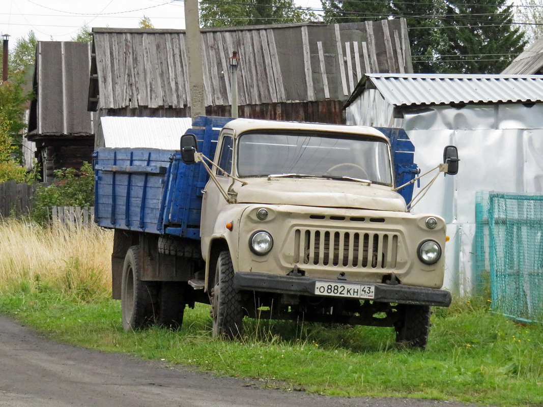 Кировская область, № О 882 КН 43 — ГАЗ-52-01