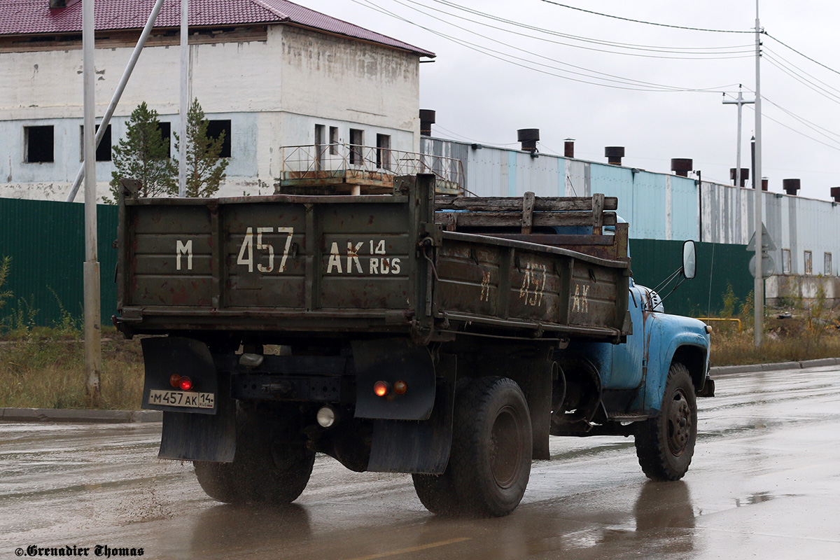 Саха (Якутия), № М 457 АК 14 — ЗИЛ-495710