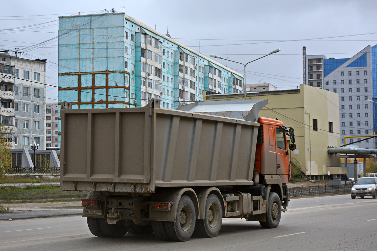 Саха (Якутия), № Р 674 АН 750 — МАЗ-6501H9