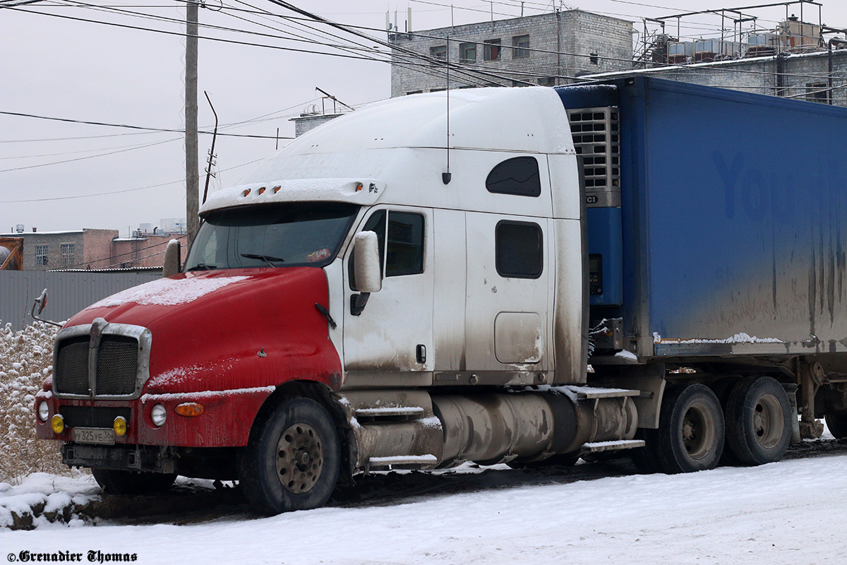 Воронежская область, № У 325 УЕ 36 — Kenworth T2000