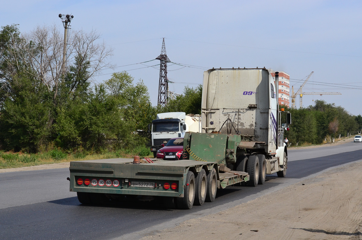 Санкт-Петербург, № М 820 СВ 178 — Freightliner FLD 120 Classic