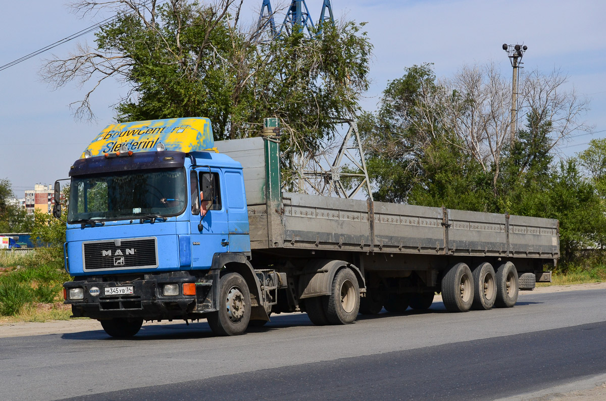 Волгоградская область, № М 345 УВ 34 — MAN F90 19.372