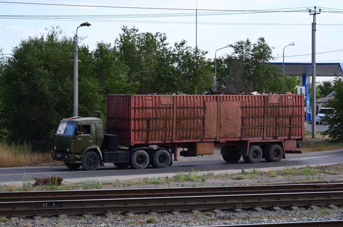 Волгоградская область, № Н 407 ОО 34 — КамАЗ-54112