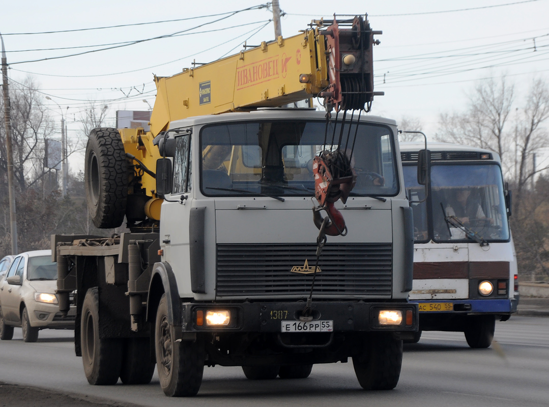 Омская область, № Е 166 РР 55 — МАЗ-5337 (общая модель)