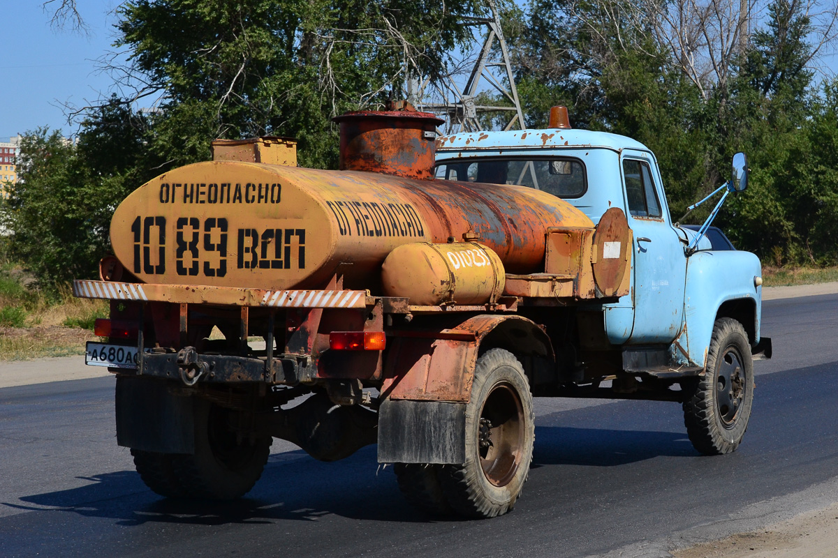 Волгоградская область, № А 680 АО 134 — ГАЗ-52-01