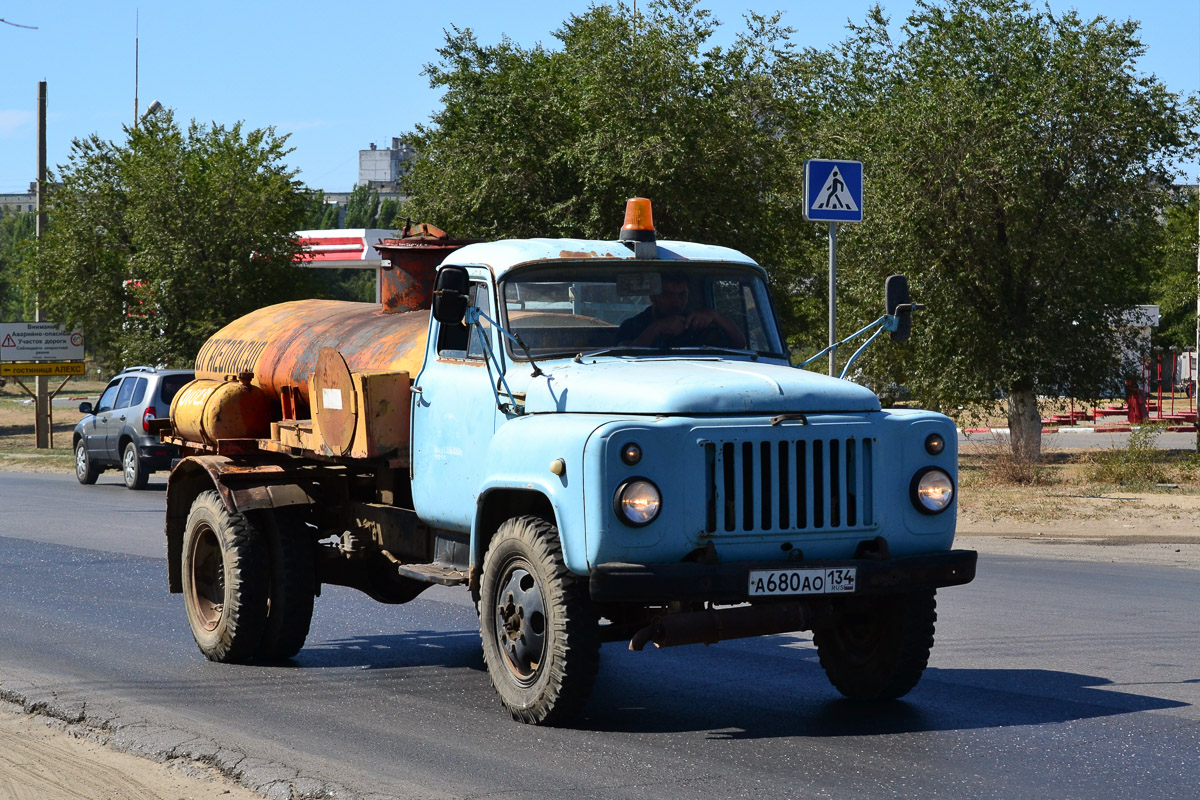 Волгоградская область, № А 680 АО 134 — ГАЗ-52-01