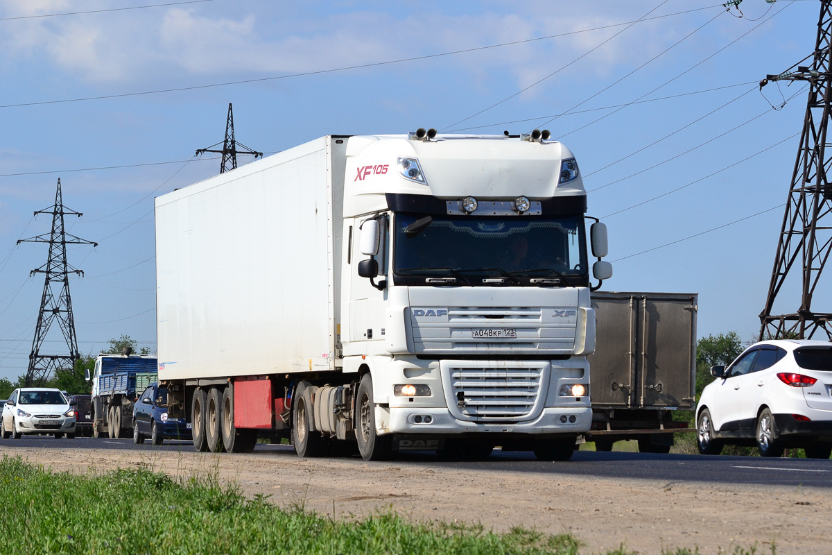 Краснодарский край, № А 048 КР 123 — DAF XF105 FT