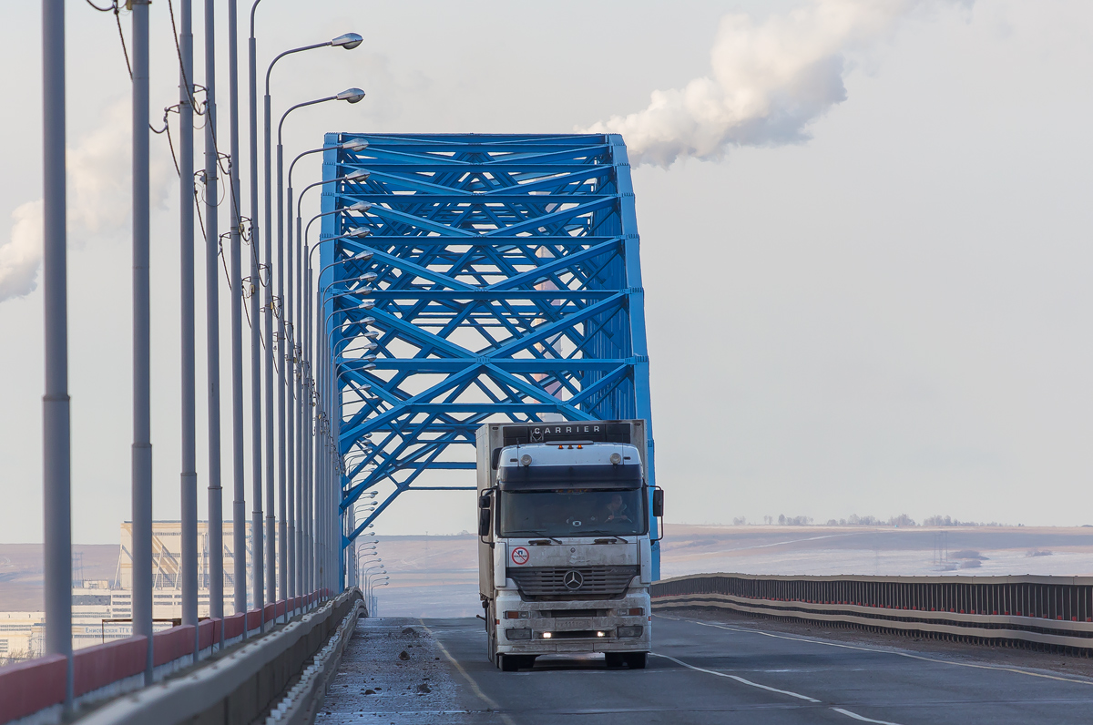 Иркутская область, № Х 111 ТС 38 — Mercedes-Benz Actros ('1997) 1840