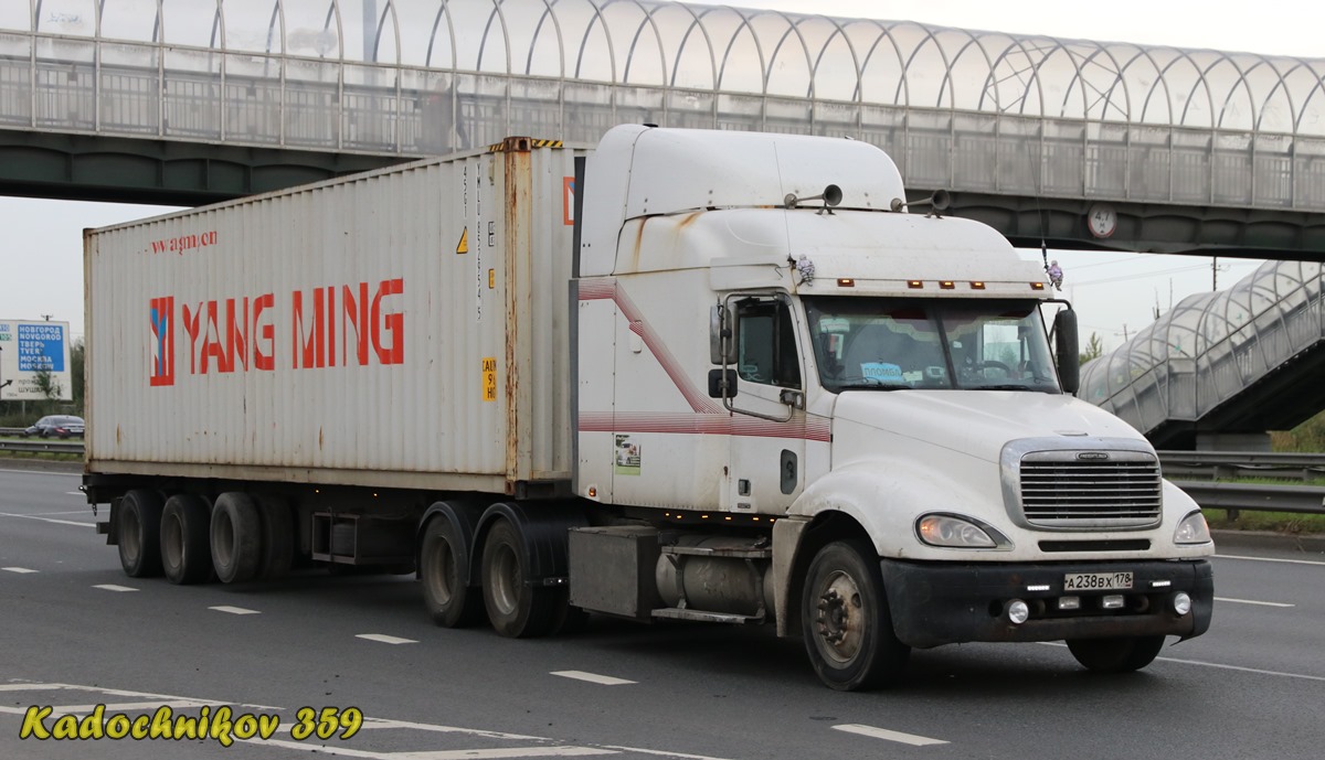 Санкт-Петербург, № А 238 ВХ 178 — Freightliner Columbia