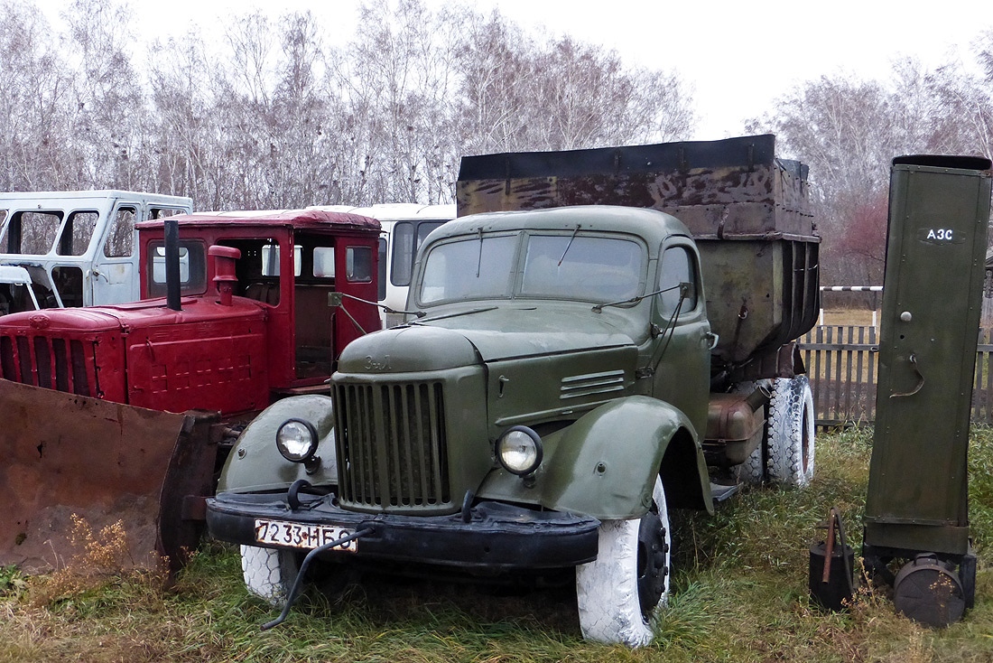 Новосибирская область, № 7233 НБО — ЗИЛ-164АГ; Новосибирская область — Краеведческий музей имени Н. М. Бахмацкого в Петропавловке