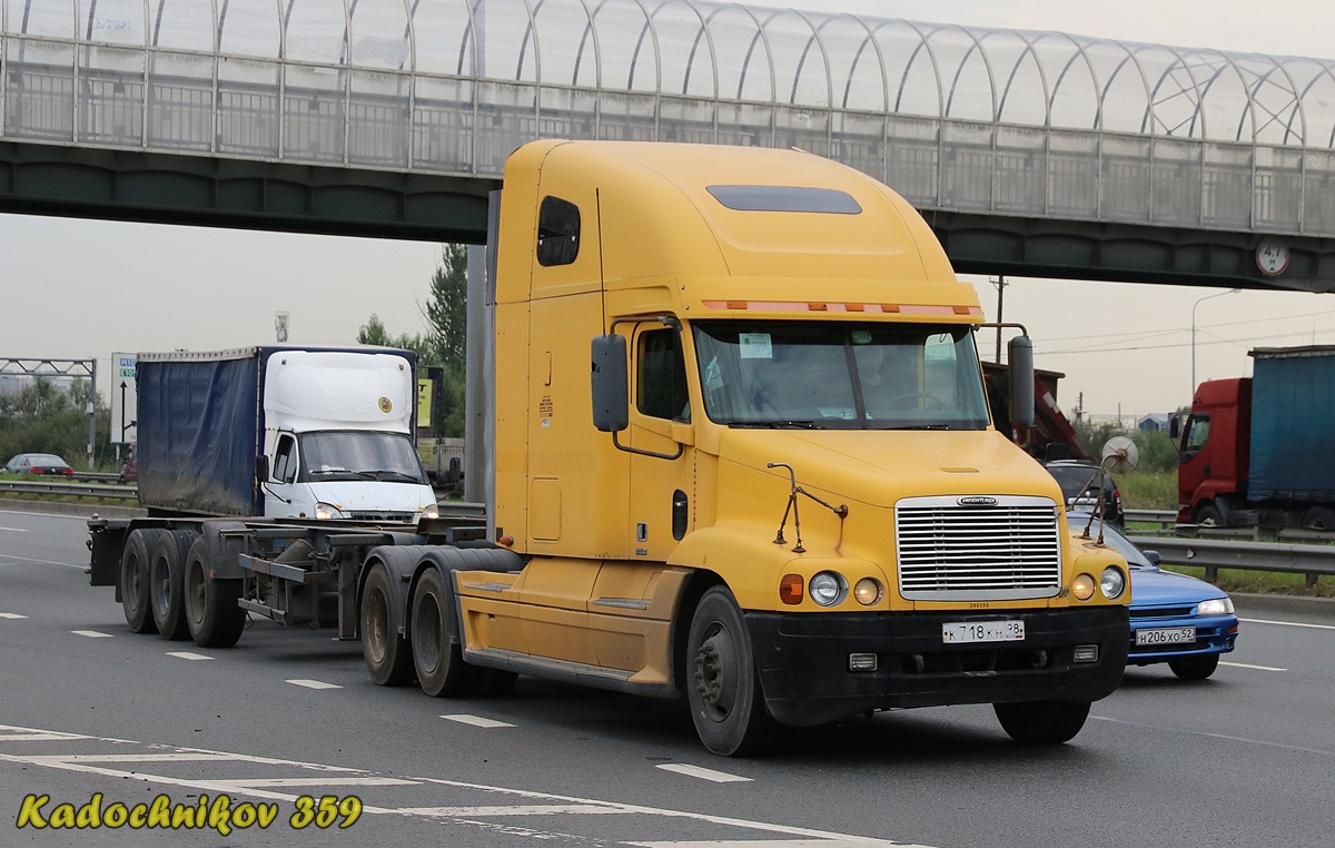 Санкт-Петербург, № К 718 КН 98 — Freightliner Century Class