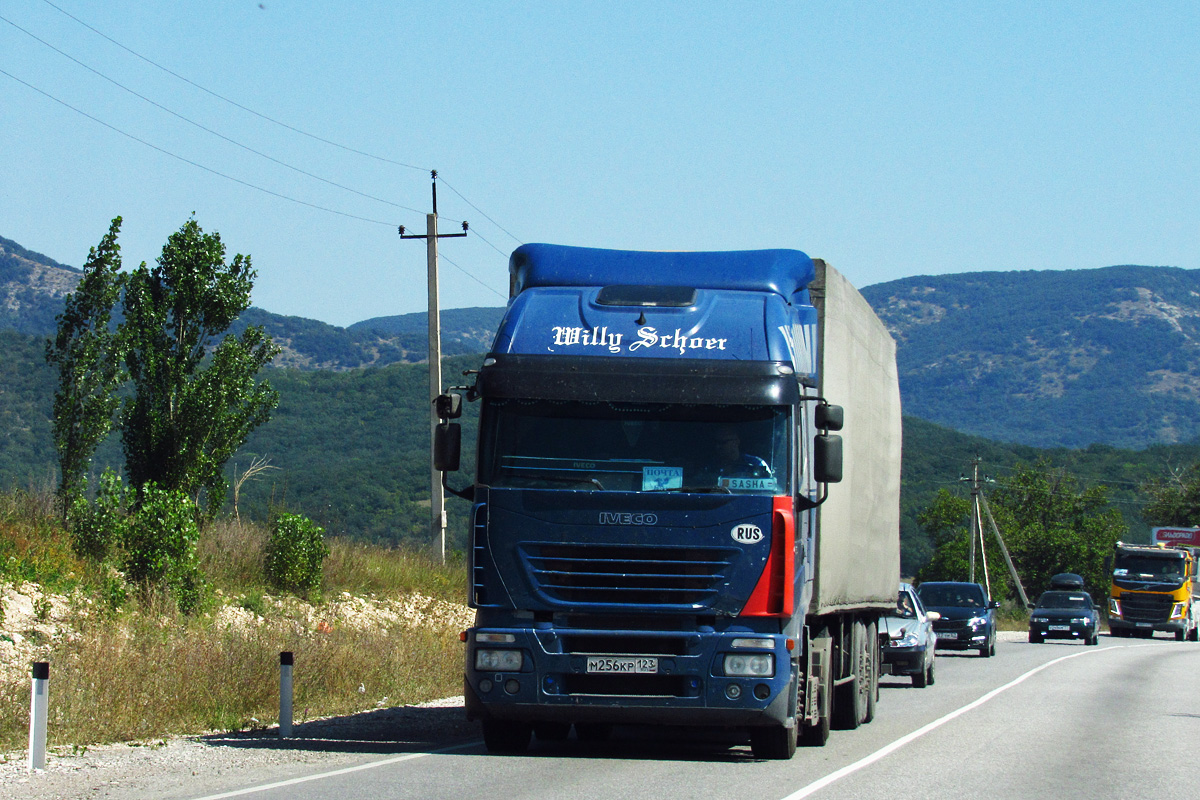 Краснодарский край, № М 256 КР 123 — IVECO Stralis ('2002)