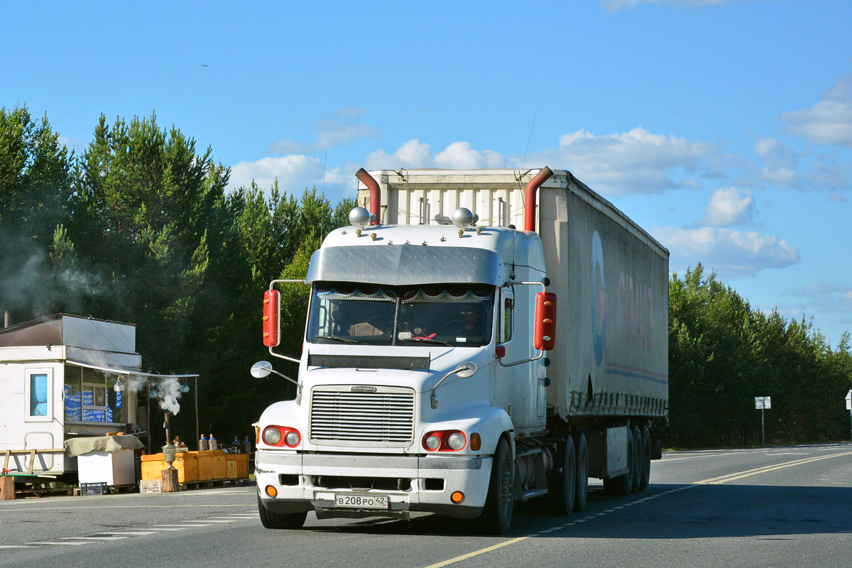 Кемеровская область, № В 208 РО 42 — Freightliner Century Class