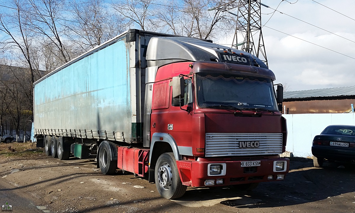 Туркестанская область, № X 833 KSN — IVECO TurboStar