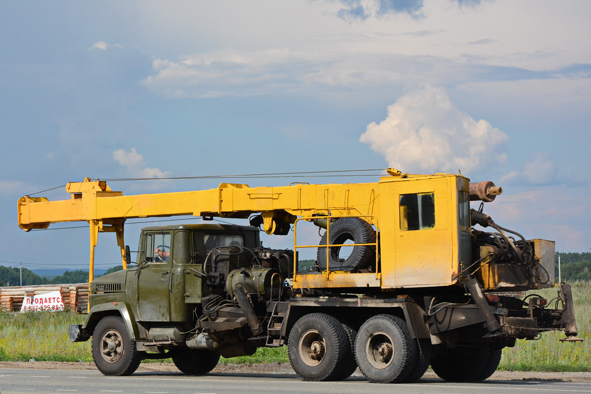 Тюменская область, № У 383 АР 72 — КрАЗ-250К