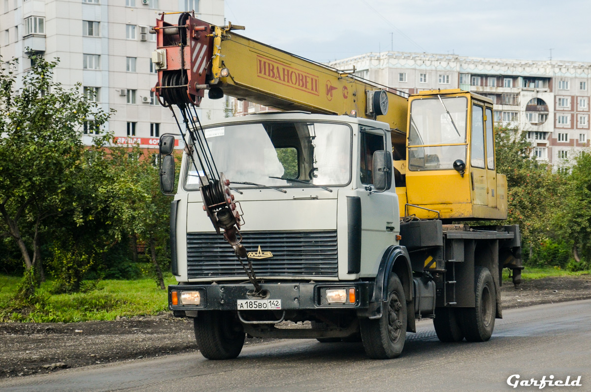 Кемеровская область, № А 185 ВО 142 — МАЗ-533702