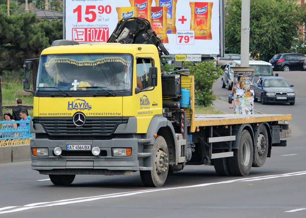 Одесская область, № АТ 4564 ВХ — Mercedes-Benz Atego (общ.м)