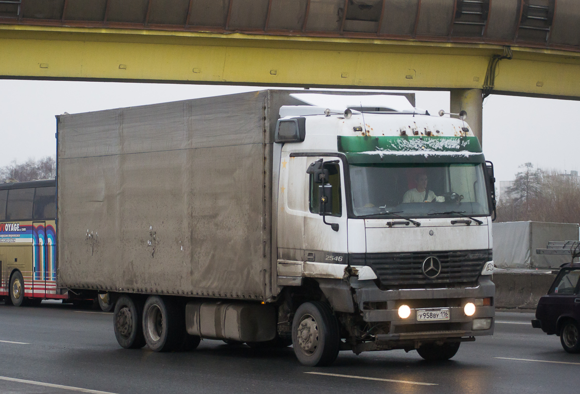 Татарстан, № У 958 ВУ 116 — Mercedes-Benz Actros ('1997)