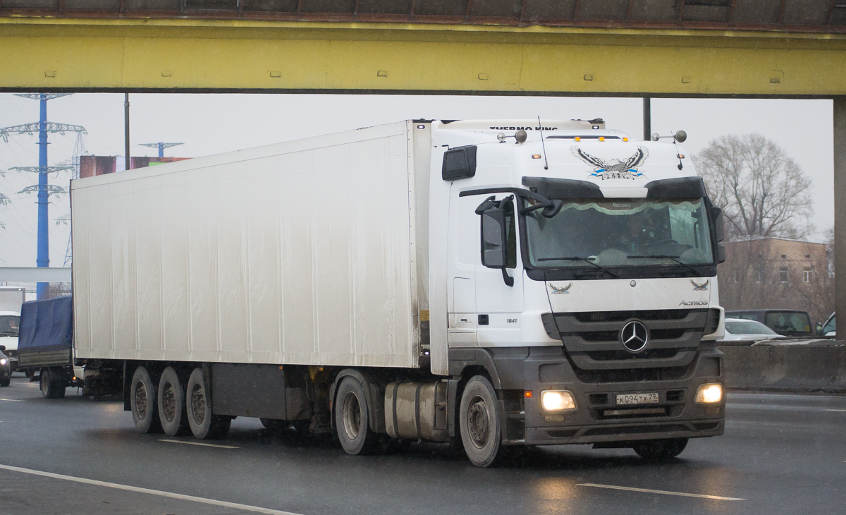 Архангельская область, № К 094 ТХ 29 — Mercedes-Benz Actros ('2009) 1841