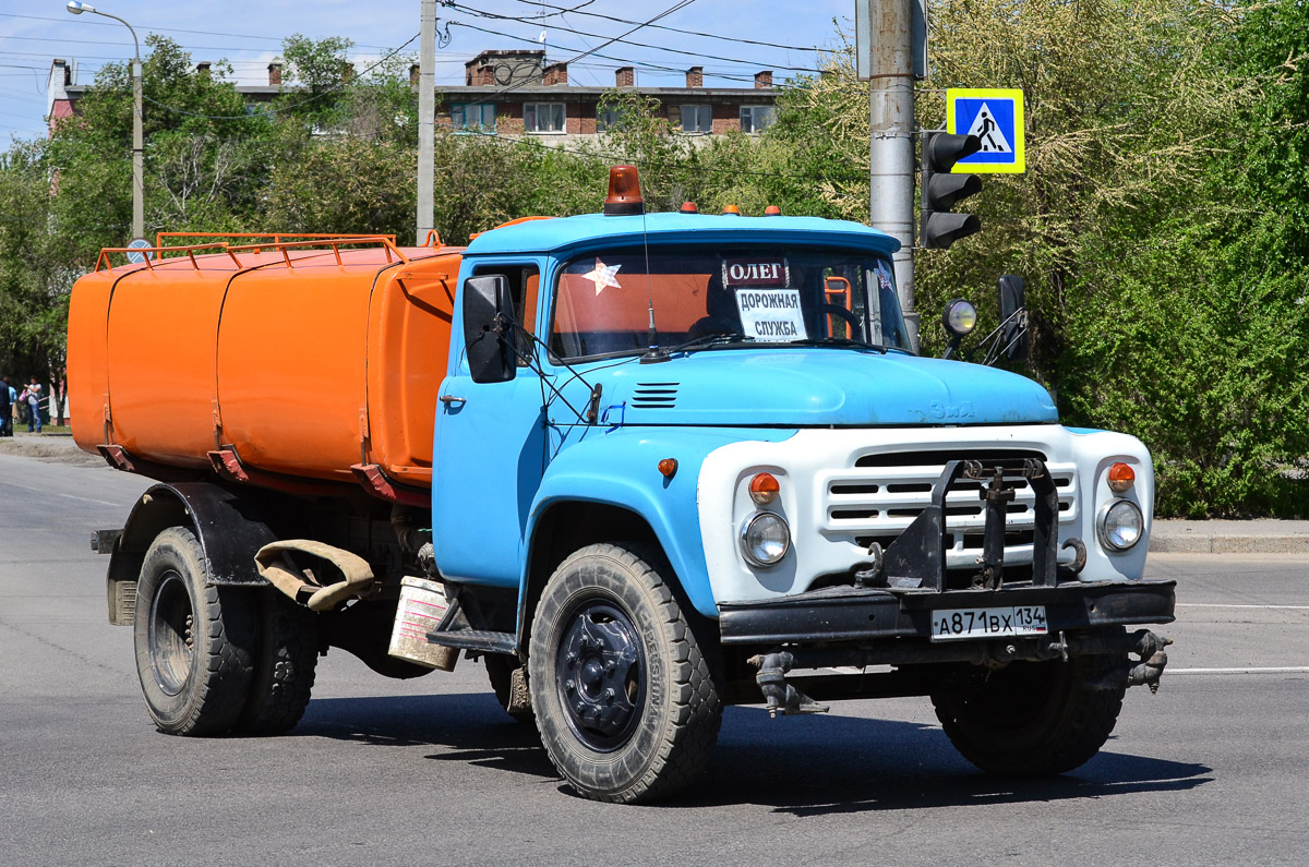 Волгоградская область, № А 871 ВХ 134 — ЗИЛ-431412