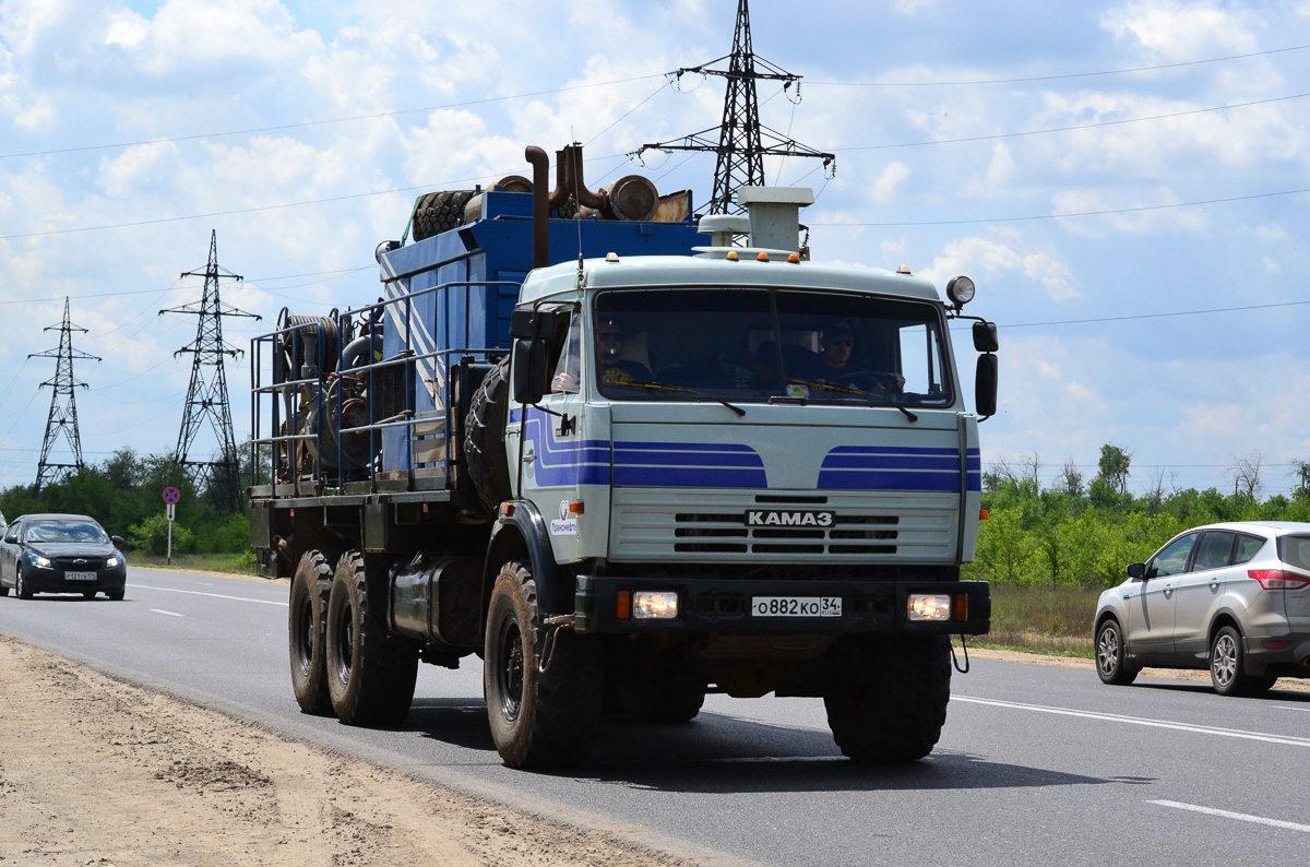 Волгоградская область, № О 882 КО 34 — КамАЗ-43118-13 [43118N]