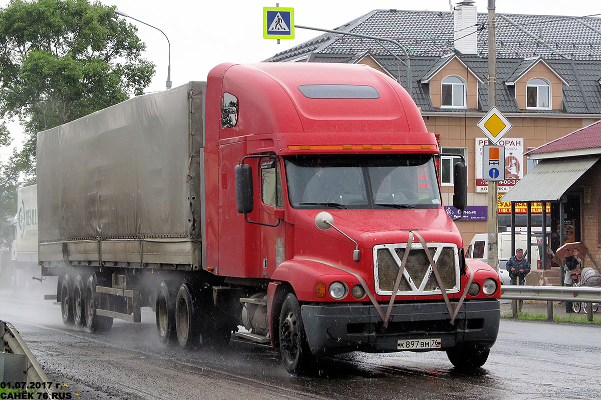 Ярославская область, № К 897 ВМ 76 — Freightliner Century Class