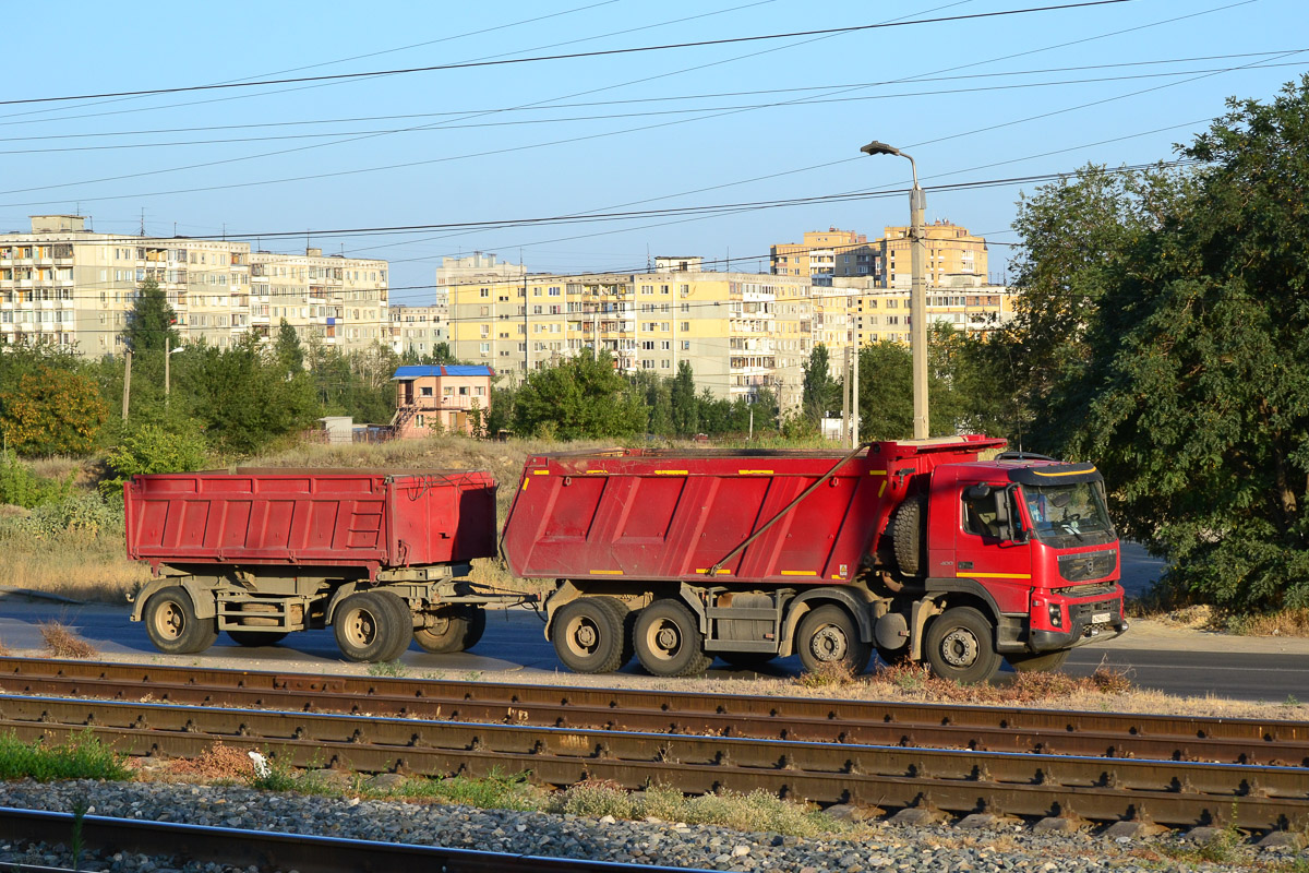 Волгоградская область, № А 294 ЕО 134 — Volvo ('2010) FMX.400 [X9P]