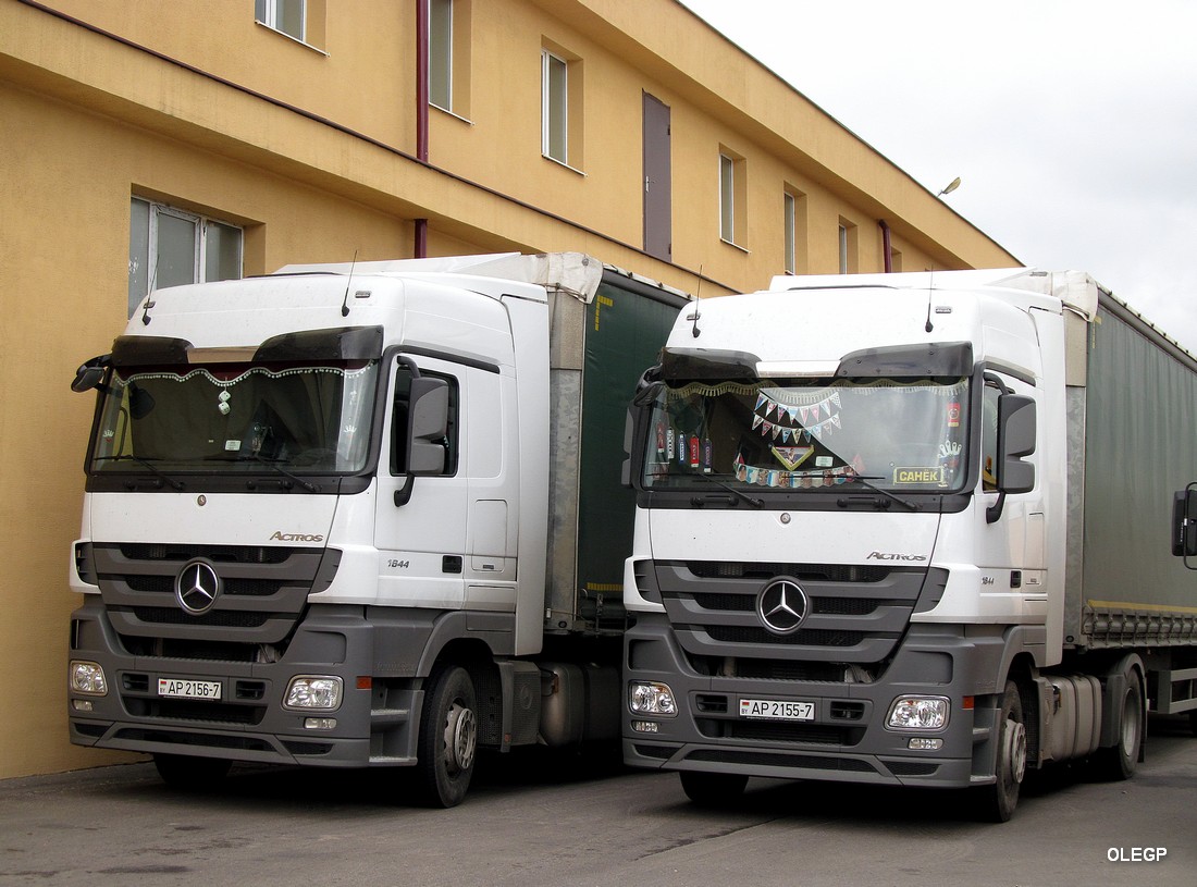 Минск, № АР 2156-7 — Mercedes-Benz Actros ('2009) 1844; Минск, № АР 2155-7 — Mercedes-Benz Actros ('2009) 1844