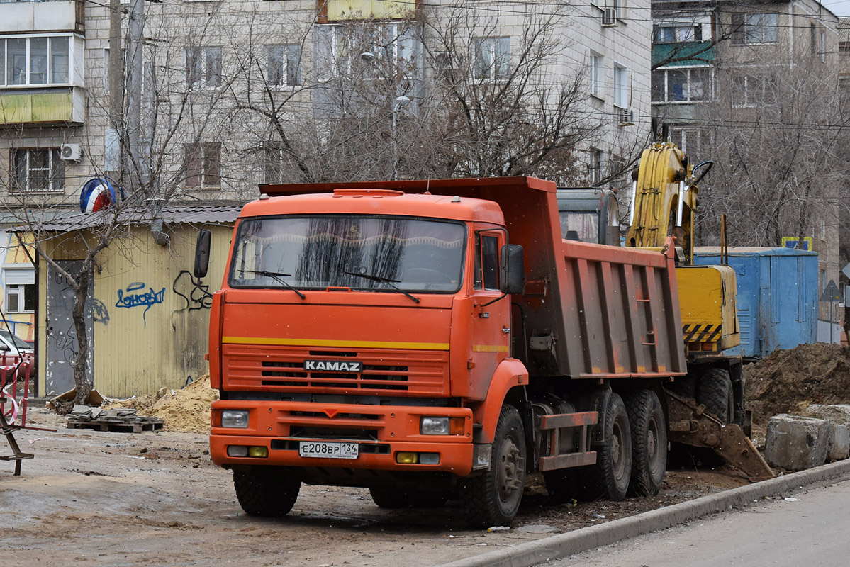 Волгоградская область, № Е 208 ВР 134 — КамАЗ-6520 [652000]