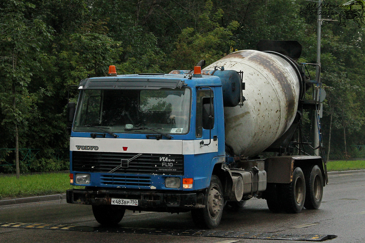 Московская область, № К 483 ВР 750 — Volvo FL10