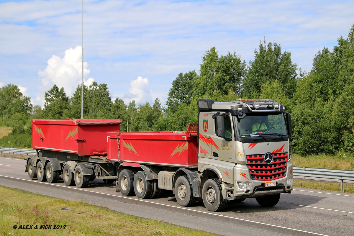 Финляндия, № SIK-10 — Mercedes-Benz Arocs (общ.м)