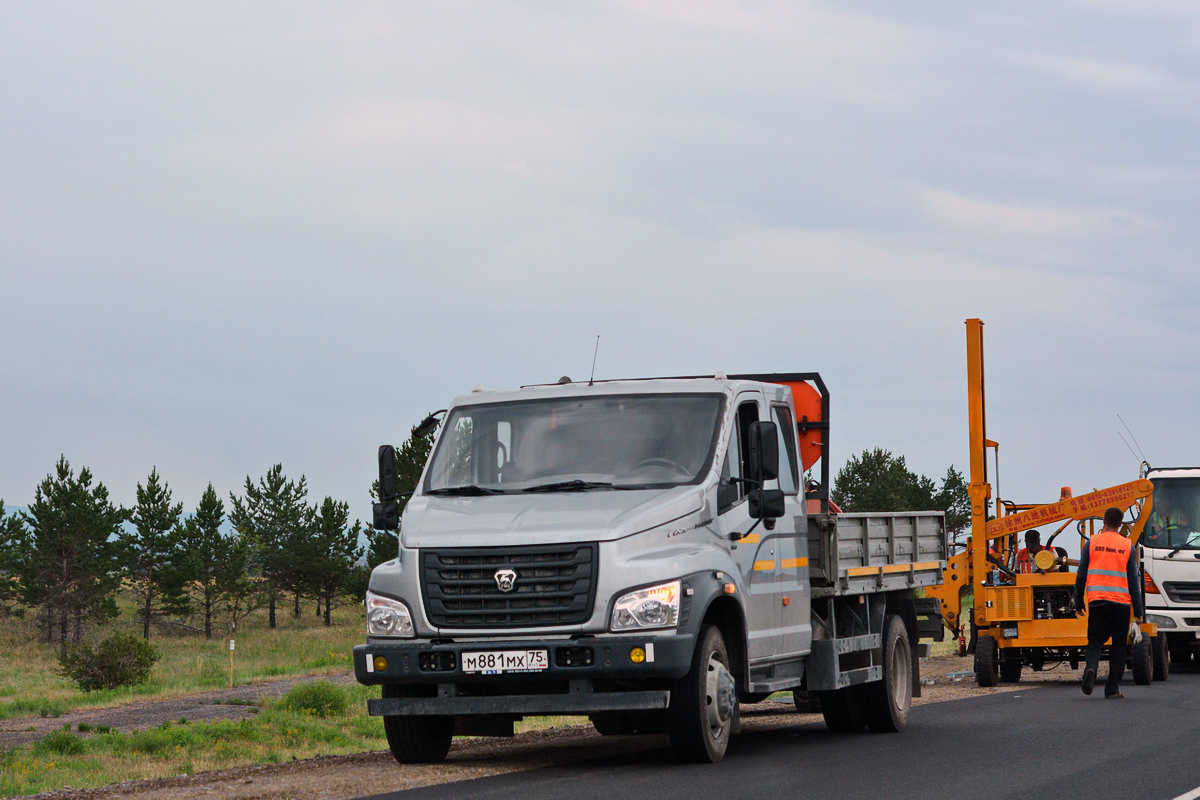 Забайкальский край, № М 881 МХ 75 — ГАЗ-C42R33