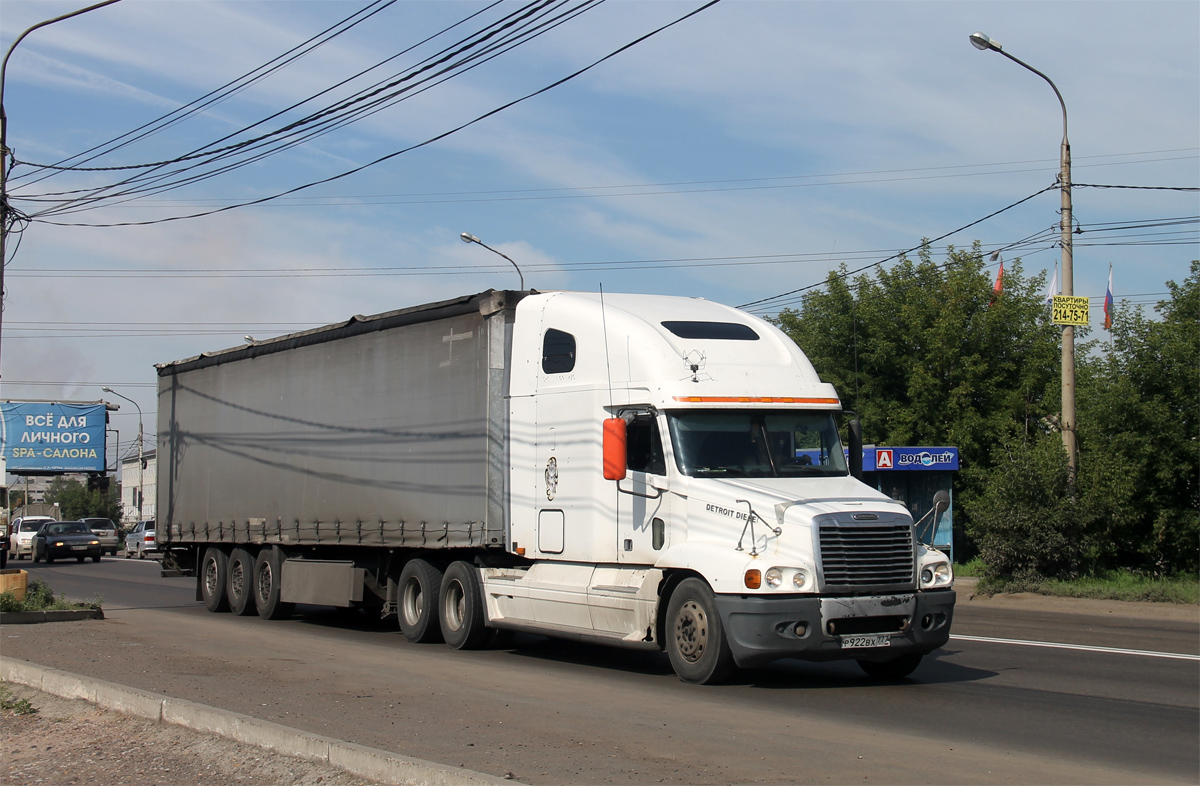 Москва, № Р 922 ВХ 777 — Freightliner Century Class