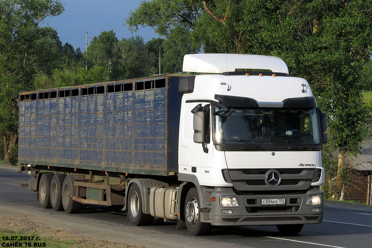 Московская область, № С 304 КК 750 — Mercedes-Benz Actros ('2009) 1844