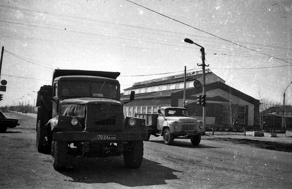 Алтайский край, № 70-24 АЛЯ — КрАЗ-256Б1; Алтайский край — Исторические фотографии (Автомобили)