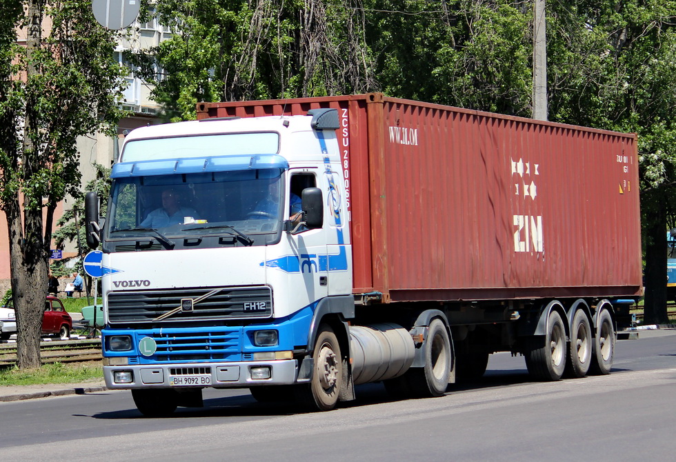 Одесская область, № ВН 9092 ВО — Volvo ('1993) FH12.420