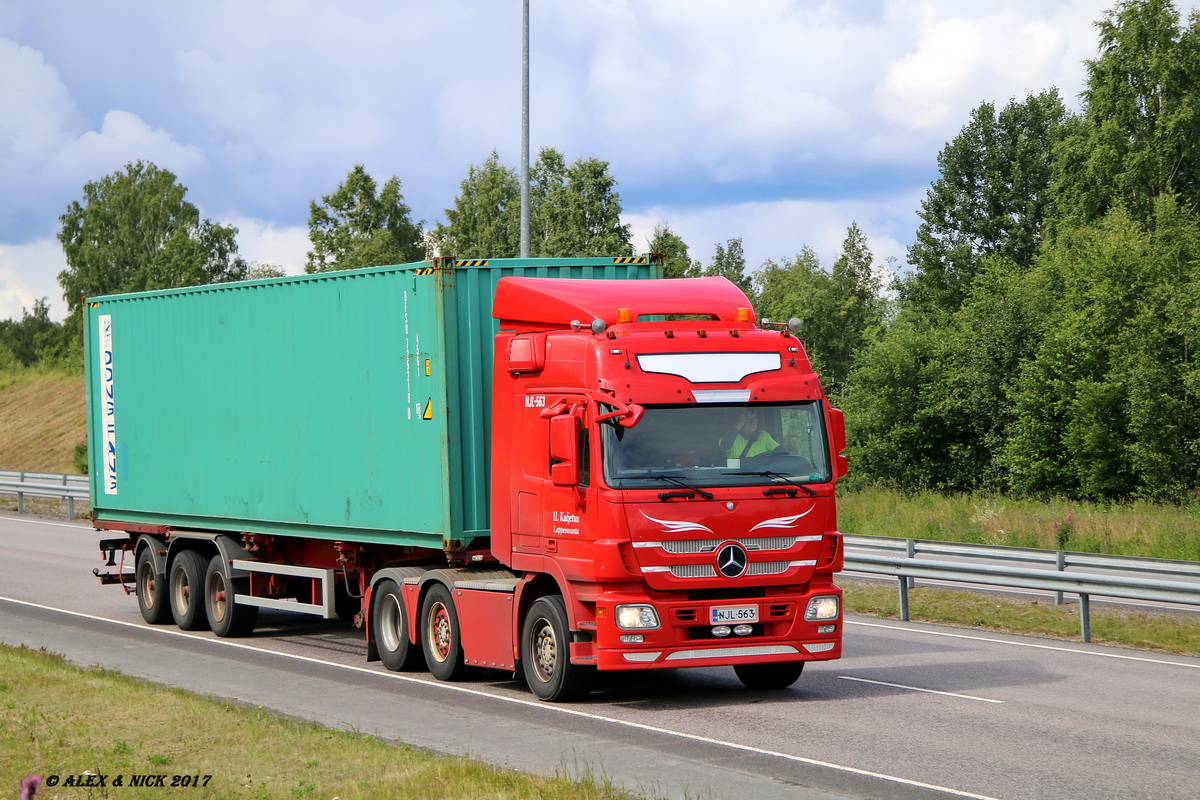 Финляндия, № NJL-563 — Mercedes-Benz Actros ('2009)