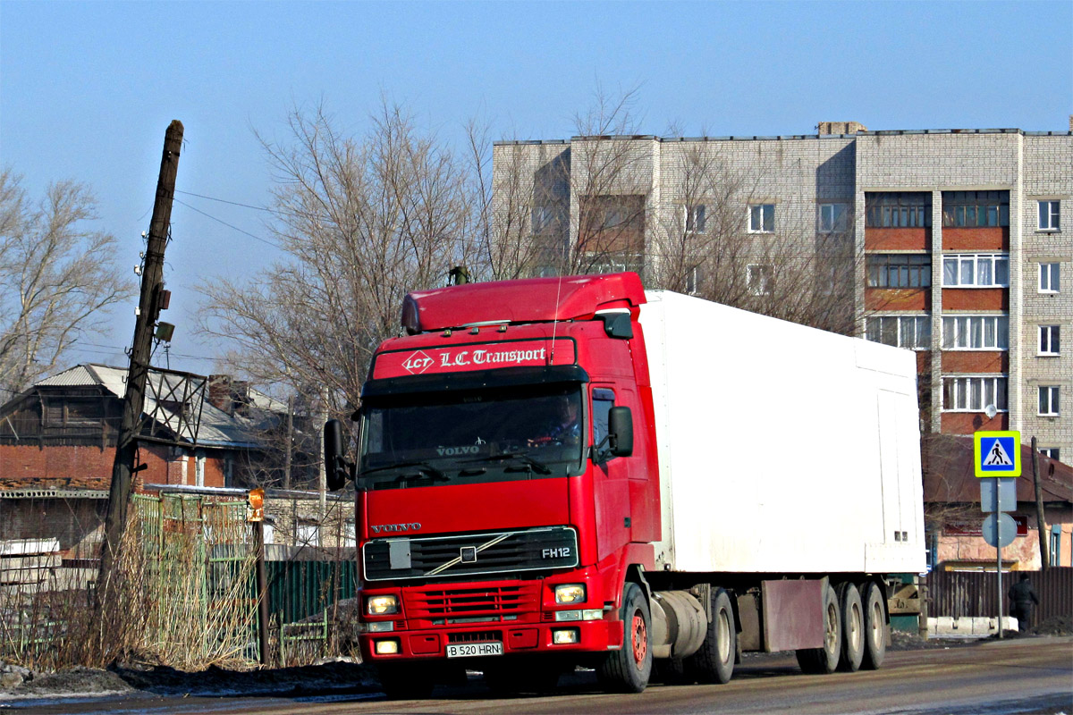 Алматинская область, № B 520 HRN — Volvo ('1993) FH-Series