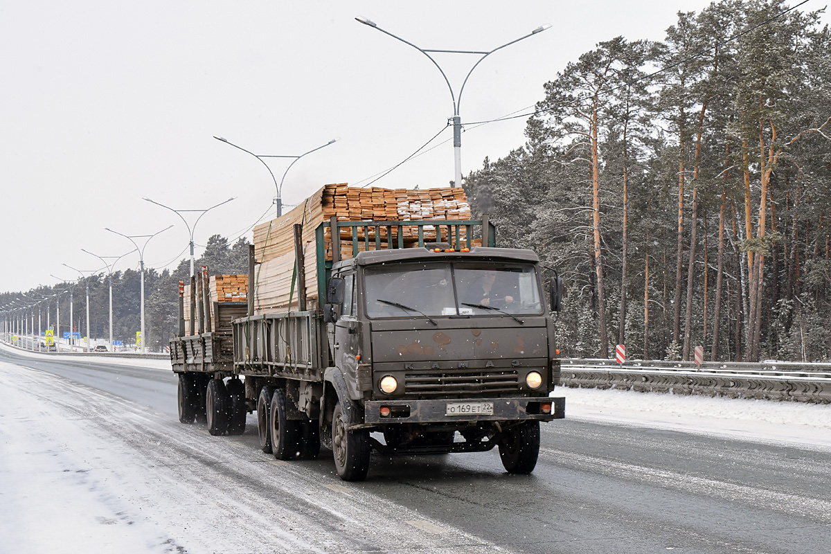 Алтайский край, № О 169 ЕТ 22 — КамАЗ-53212