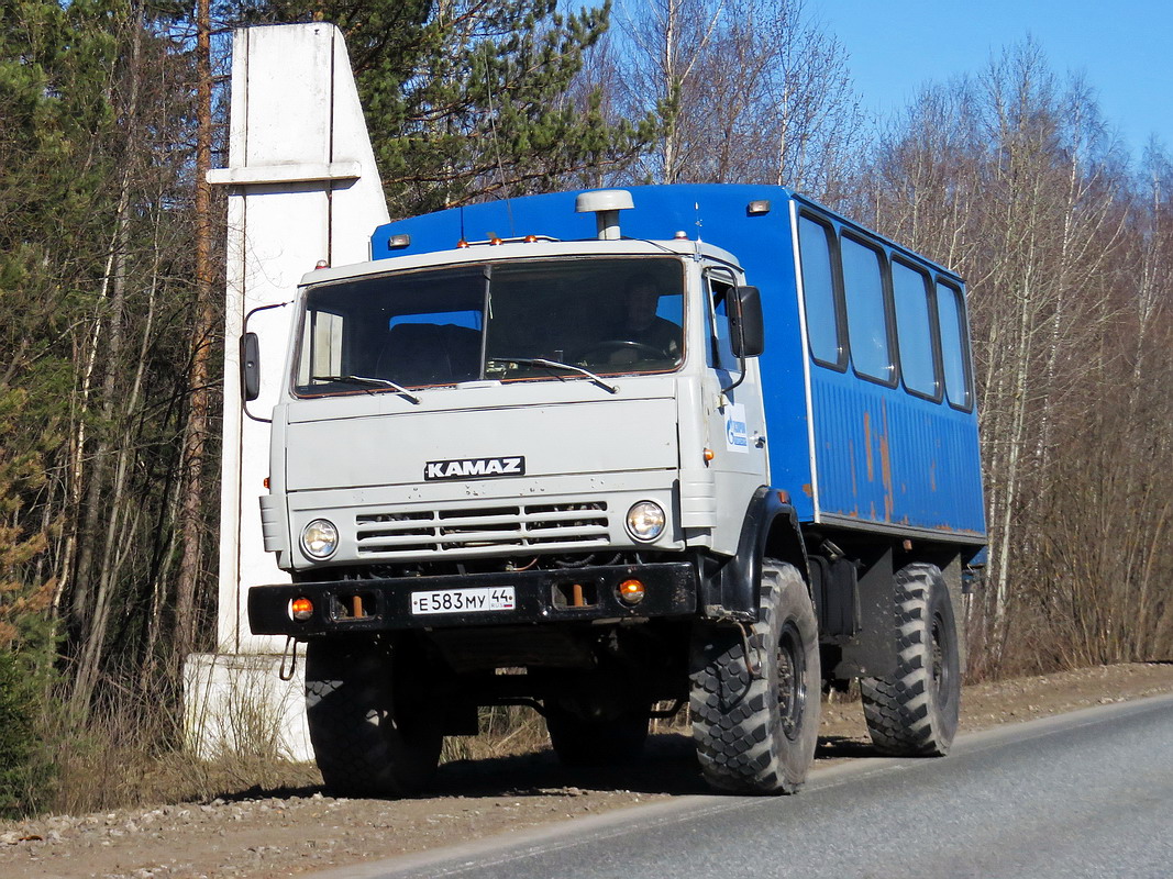 Костромская область, № Е 583 МУ 44 — КамАЗ-4326 [432600]