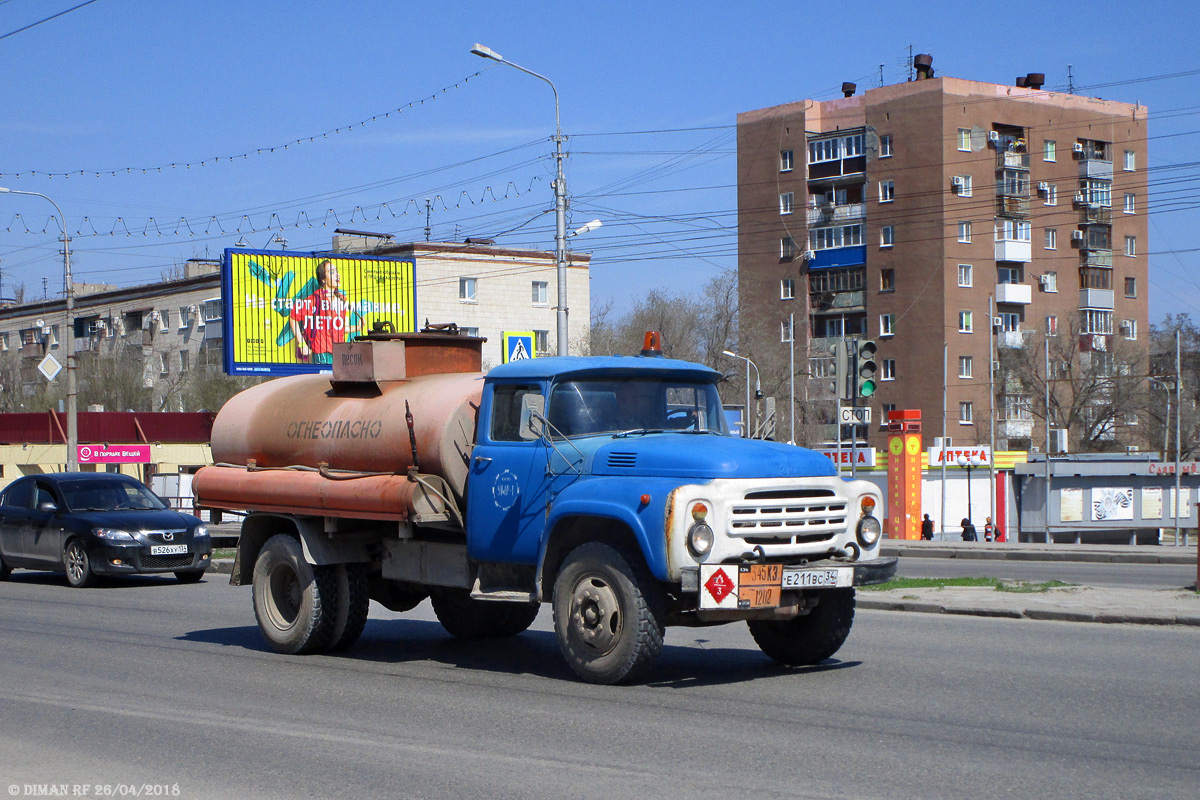 Волгоградская область, № Е 211 ВС 34 — ЗИЛ-431412